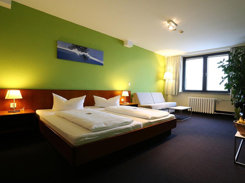אוברוויזנטל K1 Sporthotel - Bike & Ski Inklusive Hotel חדר תמונה